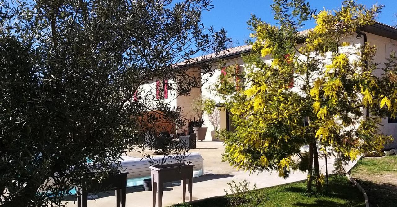 La Resiniere Bed & Breakfast Salles  Bagian luar foto
