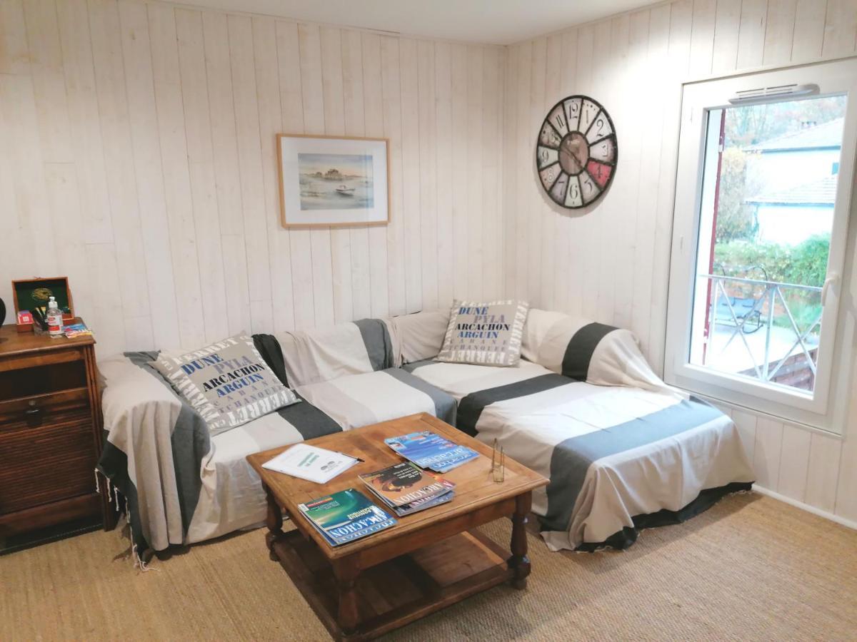La Resiniere Bed & Breakfast Salles  Bagian luar foto